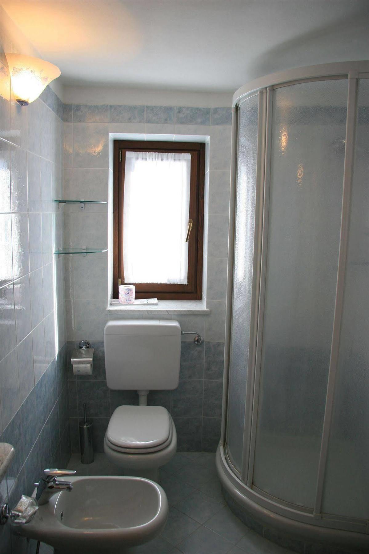שמפולוק Albergo Villa Anna Maria מראה חיצוני תמונה