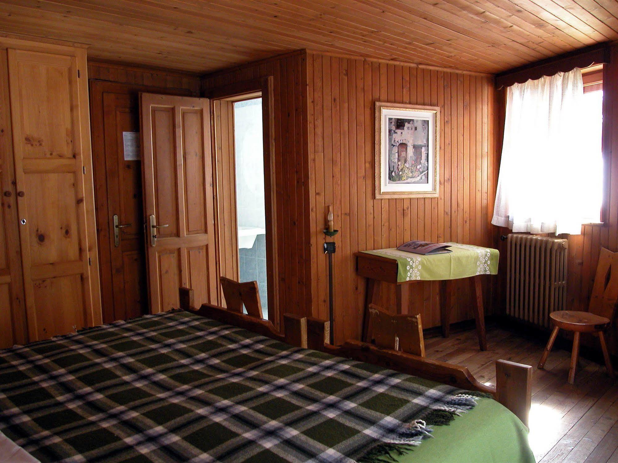 שמפולוק Albergo Villa Anna Maria מראה חיצוני תמונה