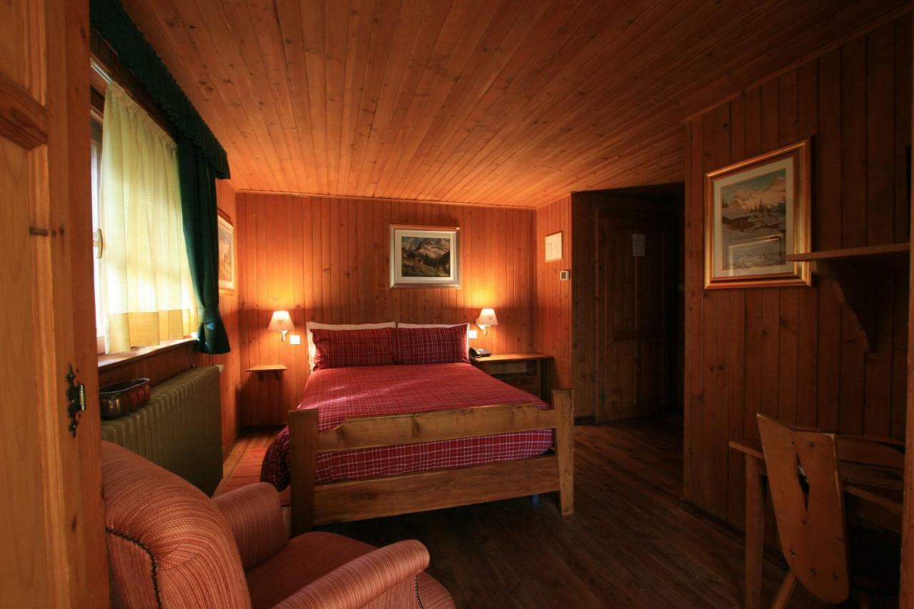 שמפולוק Albergo Villa Anna Maria מראה חיצוני תמונה