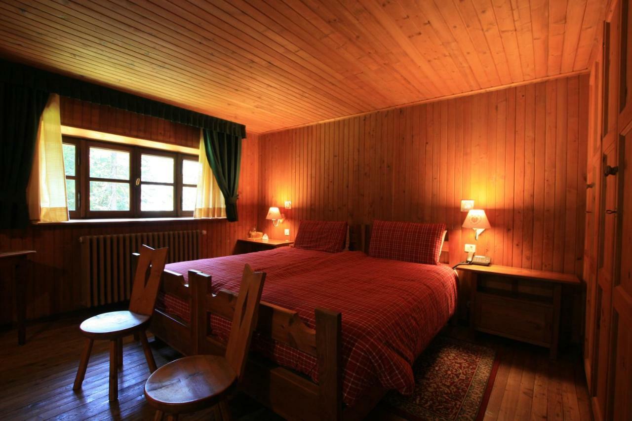 שמפולוק Albergo Villa Anna Maria מראה חיצוני תמונה
